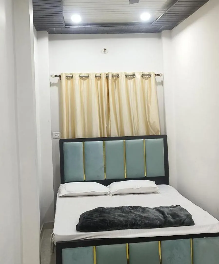Pansiyon Jvr Home Stay Varanasi